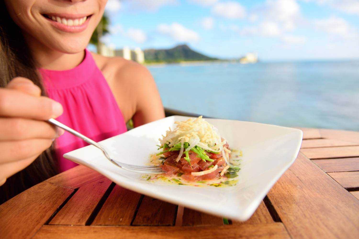 Honolulu Dinner with Ocean in Background