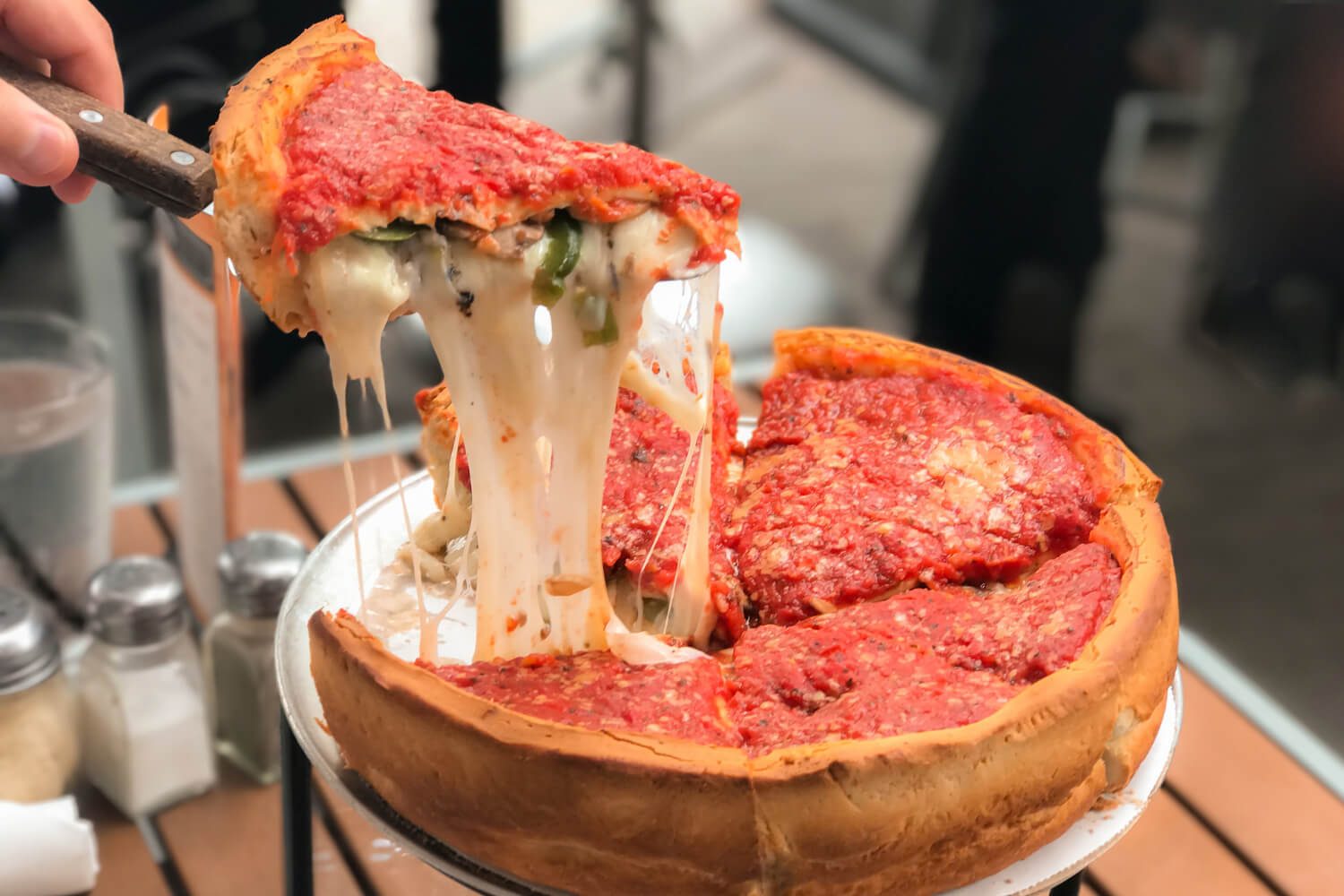 Chicago style pizza for pet-friendly Chicago
